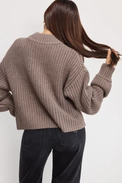 chunky knit mock neck sweater