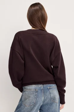 deep v knit sweater