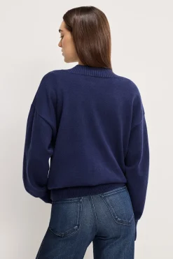 deep v knit sweater
