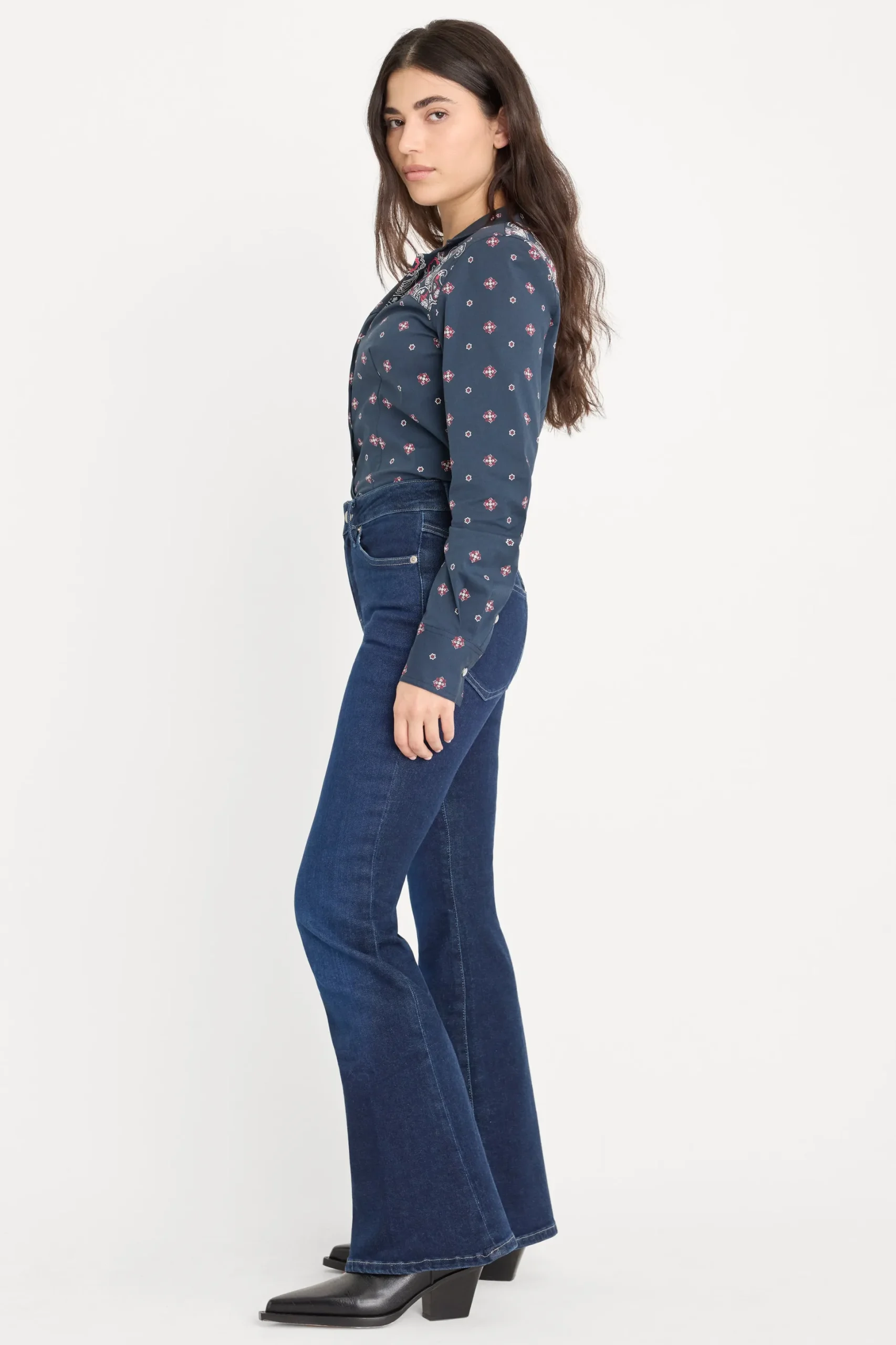 dolly joleans petite flare jeans