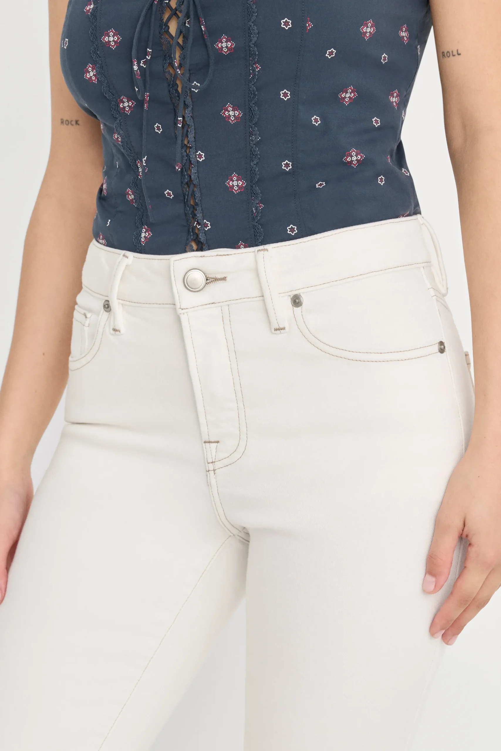 dolly joleans petite flare jeans