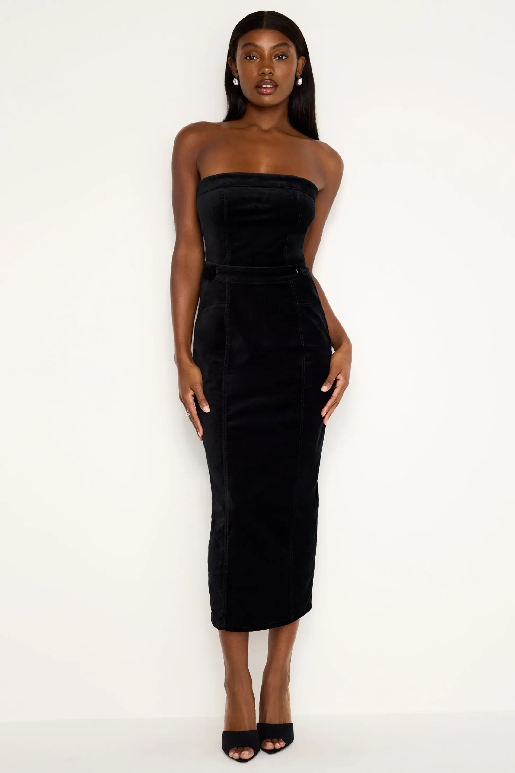 fit for success strapless velvet dress