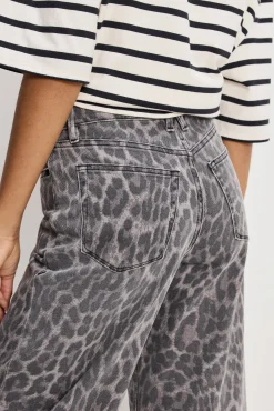 good barrel jeans