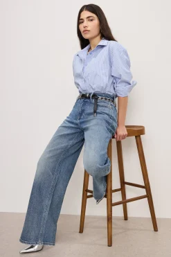 good ease petite relaxed jeans