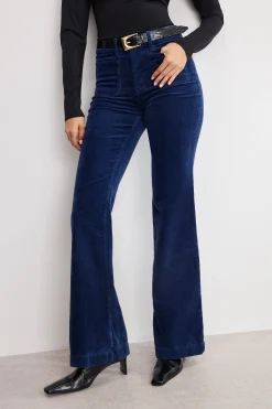 good legs flare corduroy pants