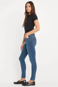 good legs skinny jeans