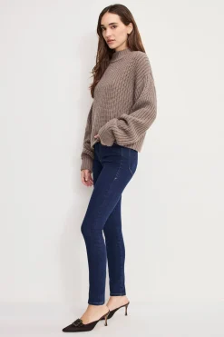 good legs skinny jeans