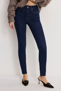 good legs skinny jeans