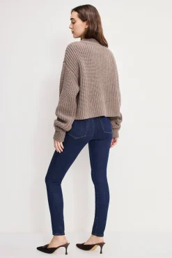 good legs skinny jeans
