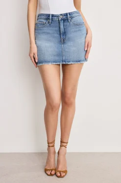 good 90s mini skirt