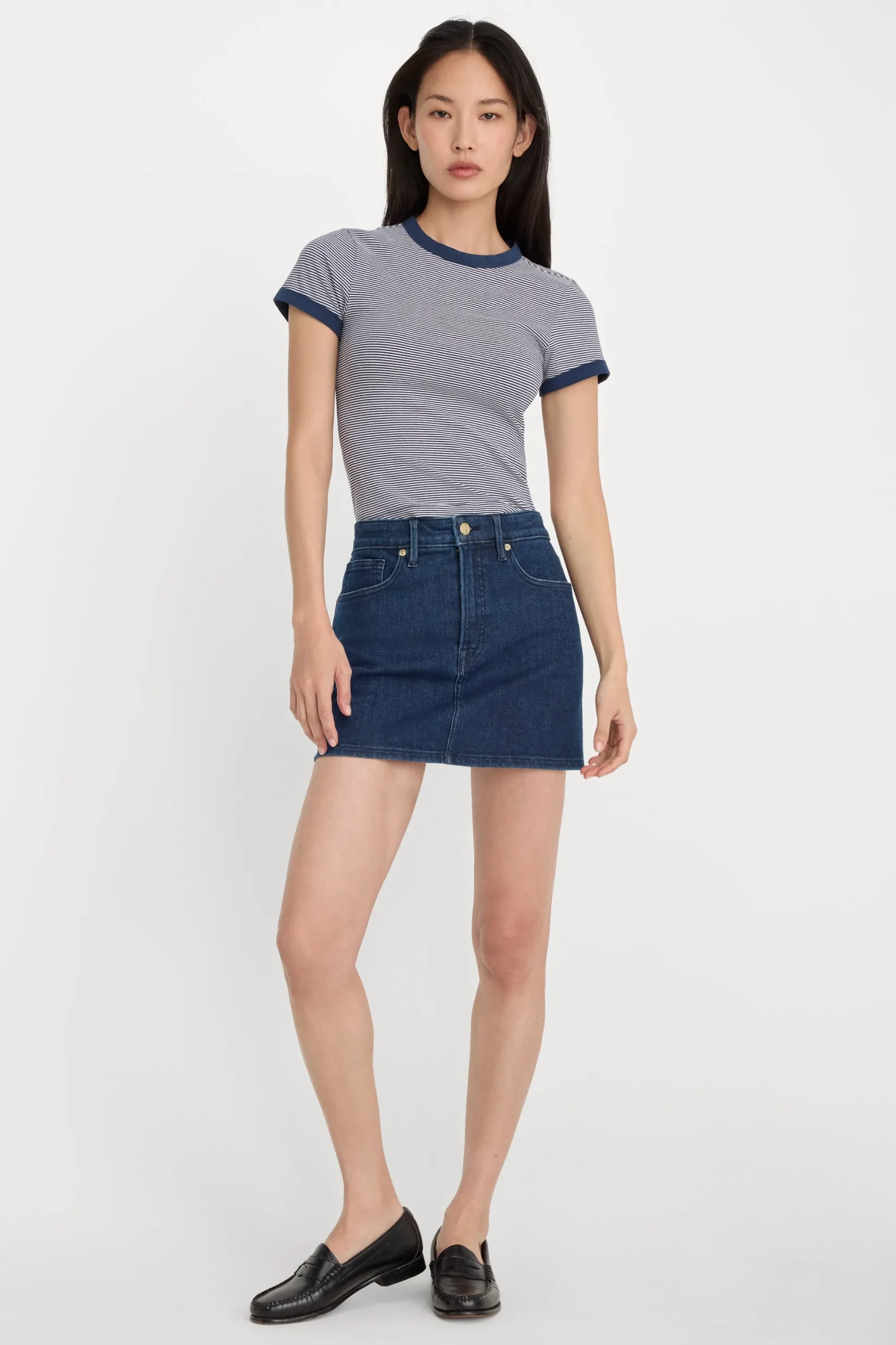good 90s mini skirt