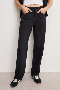 good 90s relaxed jeans