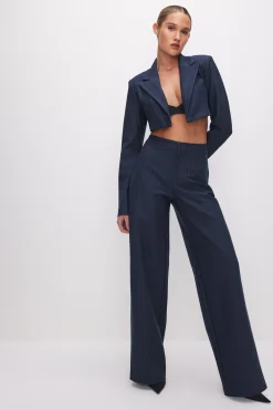 ponte super cropped blazer