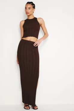 ribbed knit cropped tank top