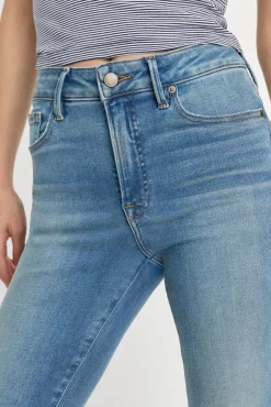 soft tech good legs crop mini boot jeans
