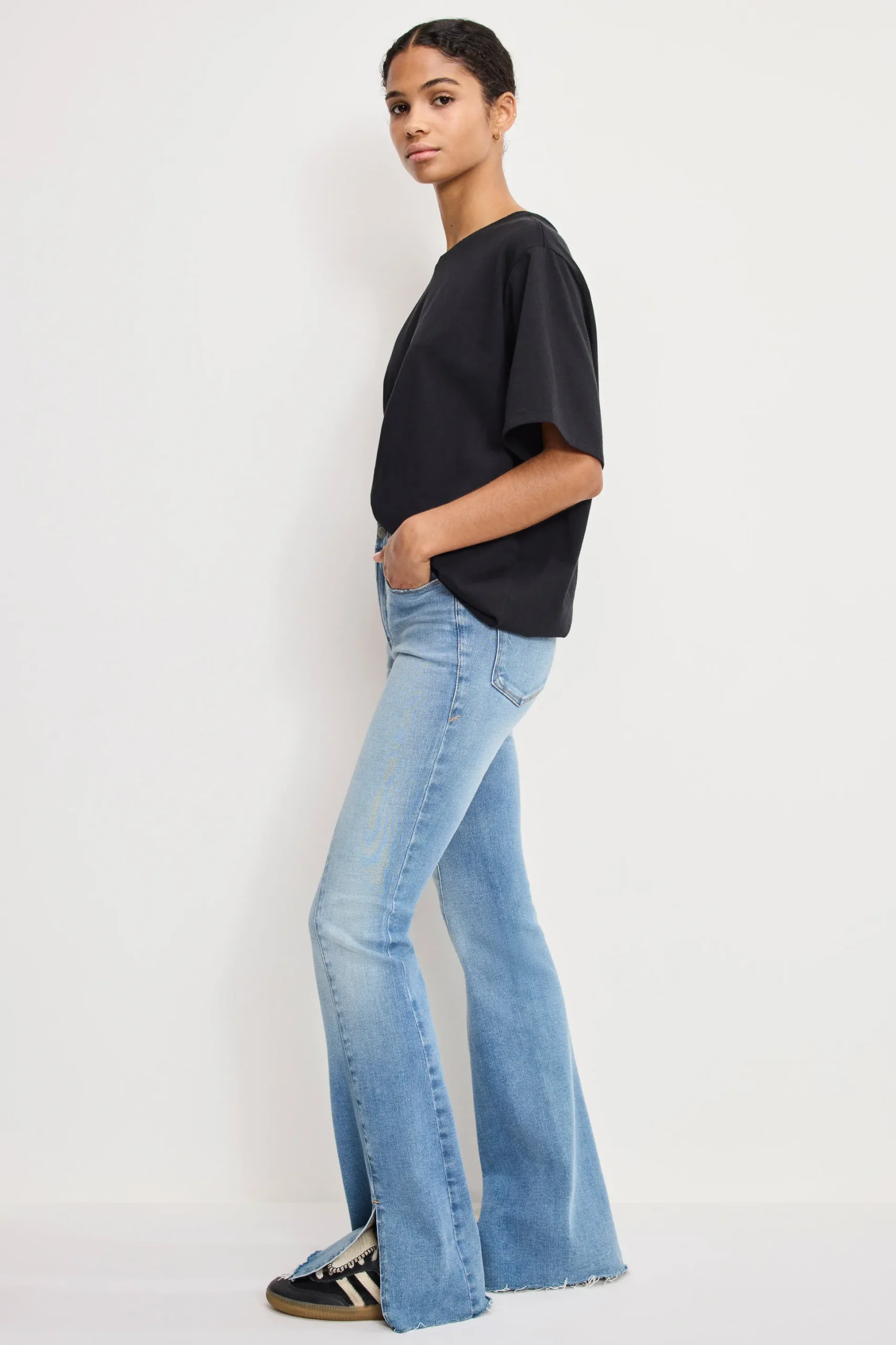 soft tech good legs flare jeans