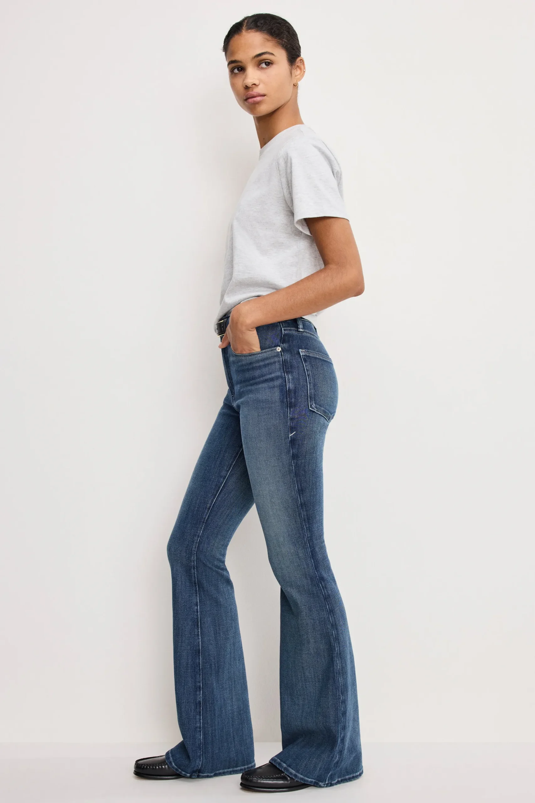 soft tech good legs flare jeans
