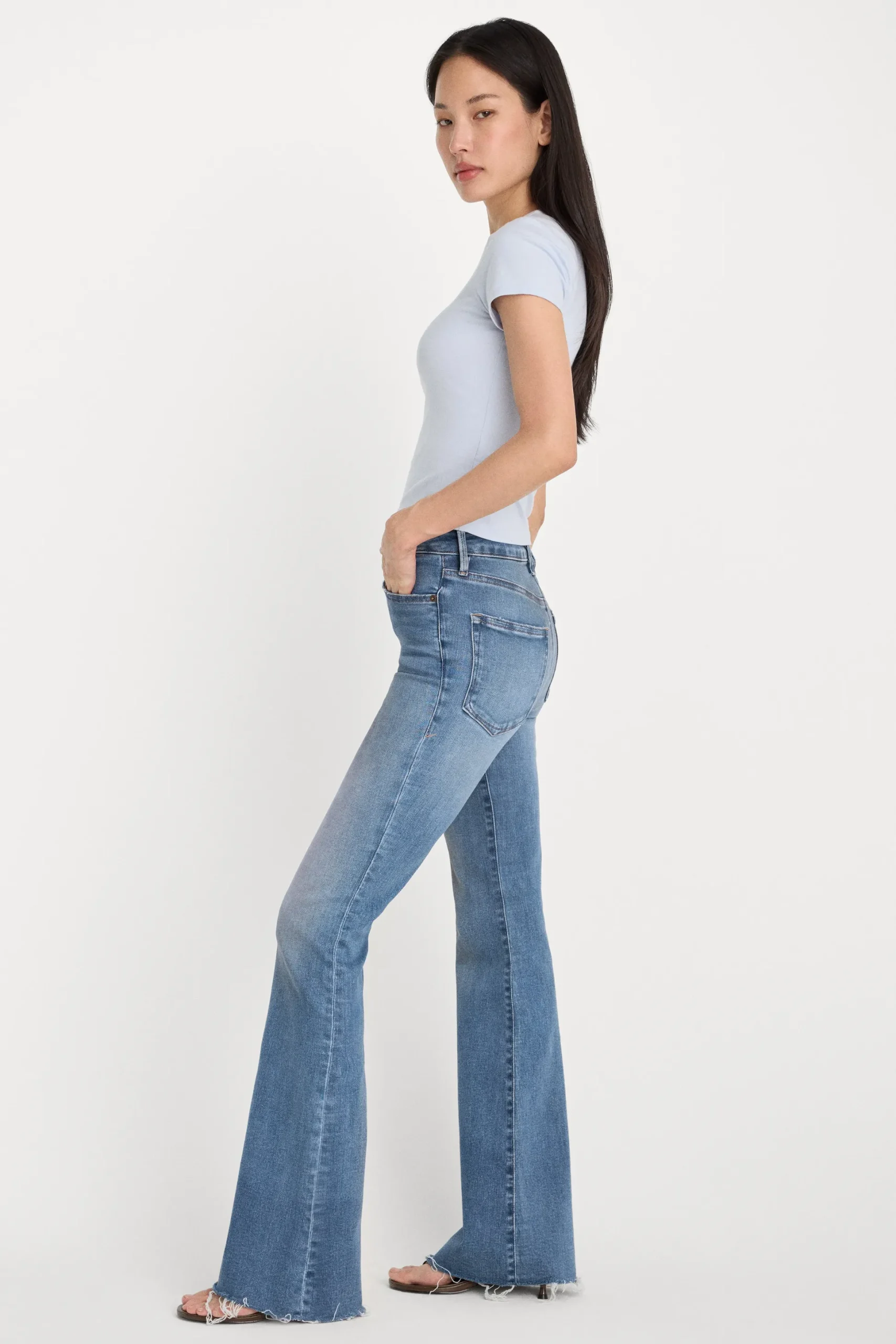 soft tech good legs flare jeans