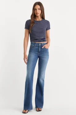 soft tech good legs flare jeans
