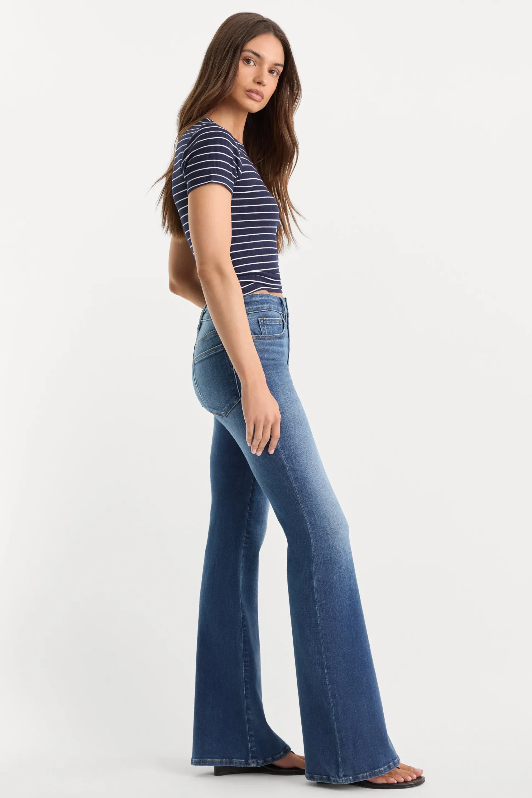 soft tech good legs flare jeans