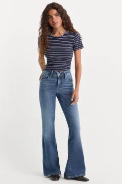 soft tech good petite flare jeans