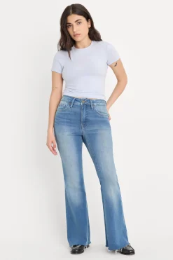soft tech good petite flare jeans