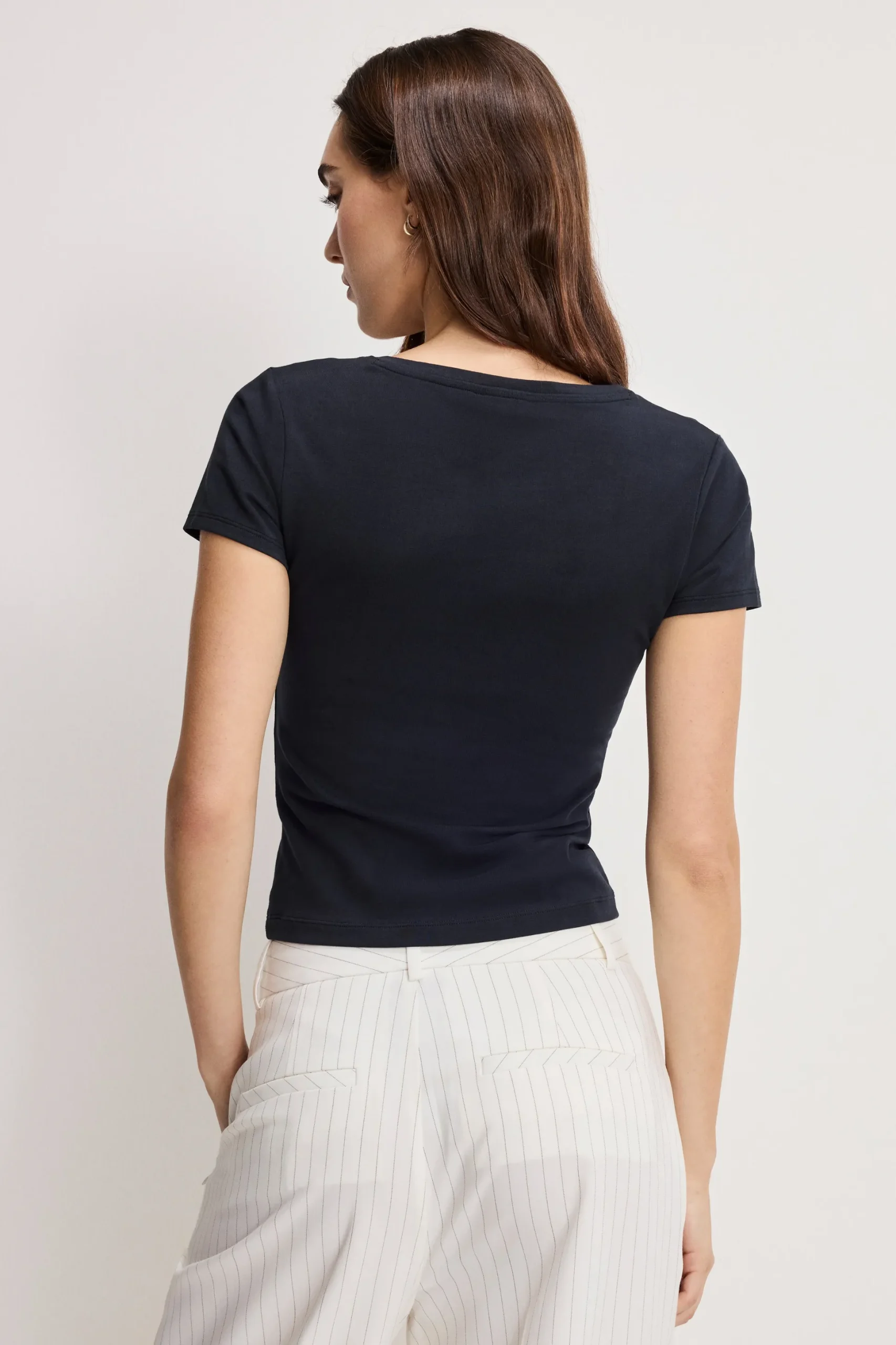 super stretch v neck baby tee