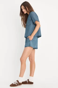 the denim pull on short