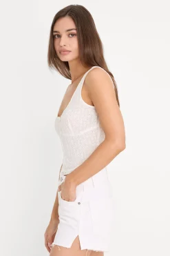 the eyelet top