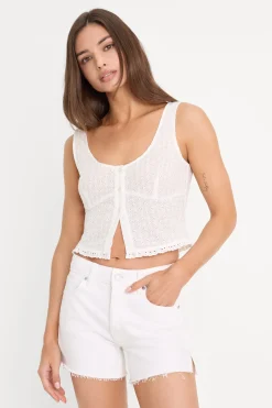 the eyelet top