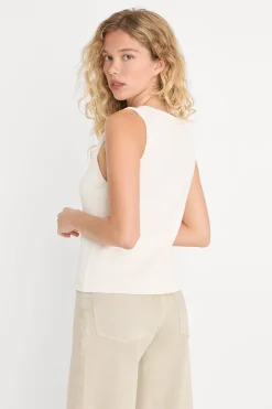 the knit vest