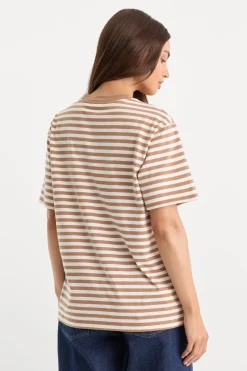 the oversized tee