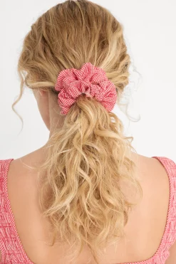 the scrunchie