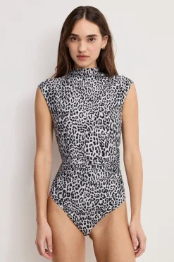 weightless sculpting bodysuit