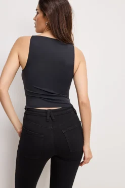 weightless sleeveless tank